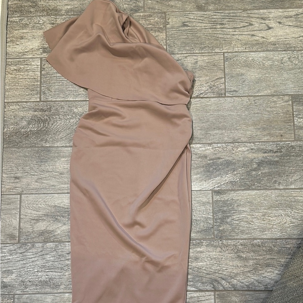 Maternity Elegant Mauve One-Shoulder Dress